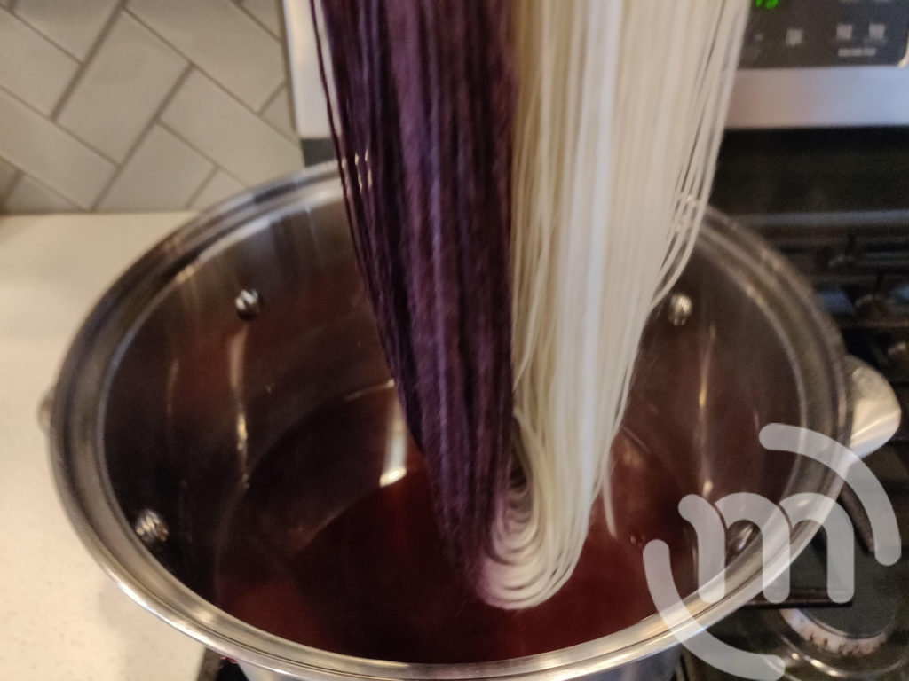 Turning yarn to Dip next color