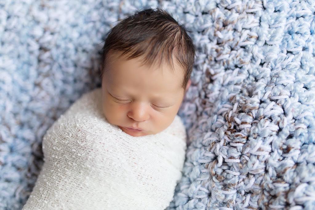 Quick & Easy Crochet Baby Blanket | Michaeli Marler